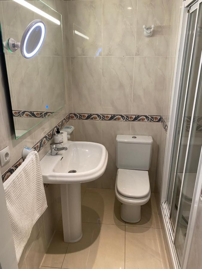 Precioso Apartamento En El Centro De Fuengirola Apartment Luaran gambar